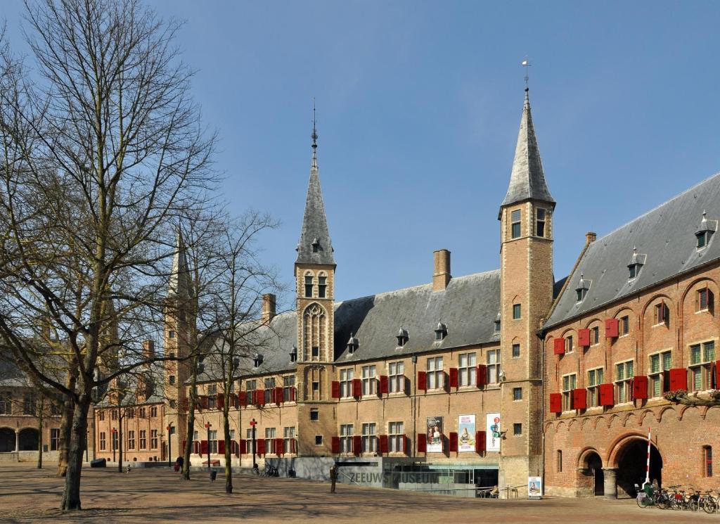 Budget Hotel Le Beau Rivage Middelburg Eksteriør billede